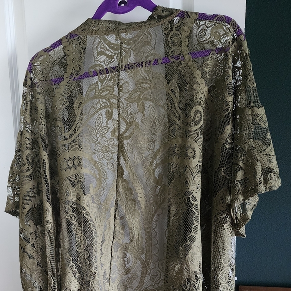 Emerette green lace with fringe cover - Picture 3 of 3